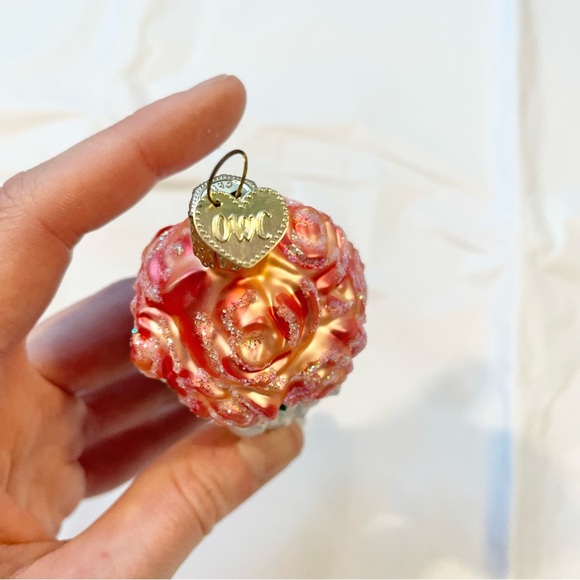 Rare Find OWC Brides Bouquet Of Flowers Christmas Ornament - Picture 4 of 6